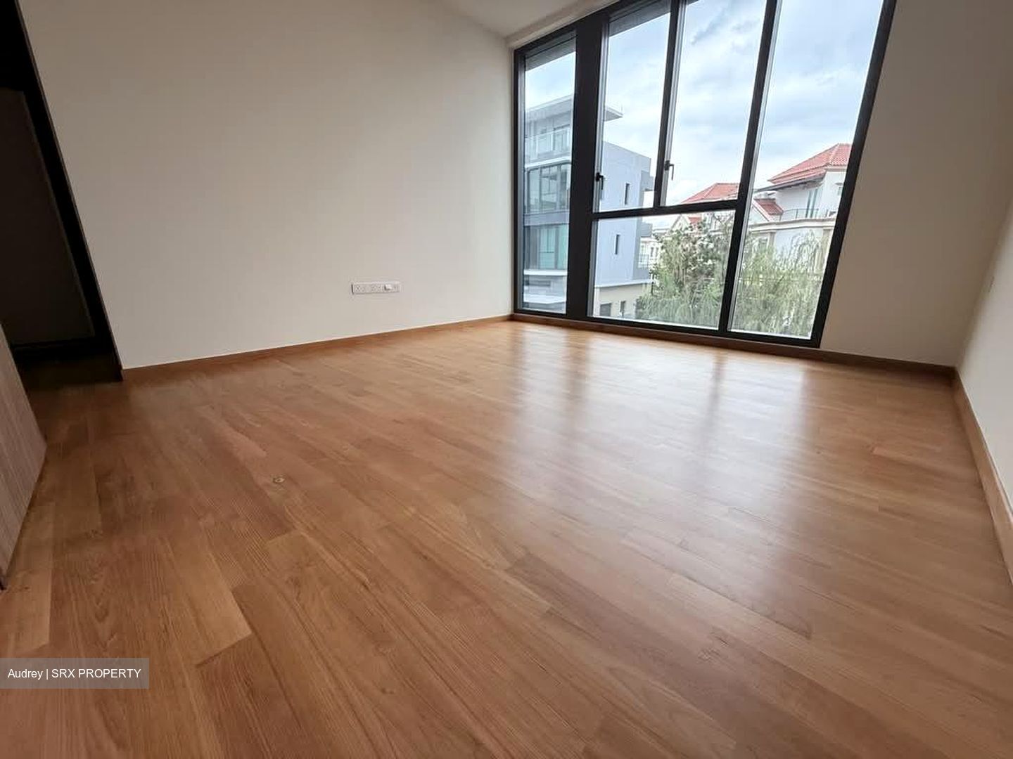 Seletar Hills Estate (D28), Semi-Detached #585351401